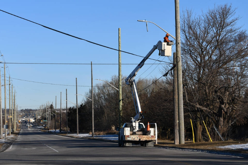 A step by step guide to power pole installation process